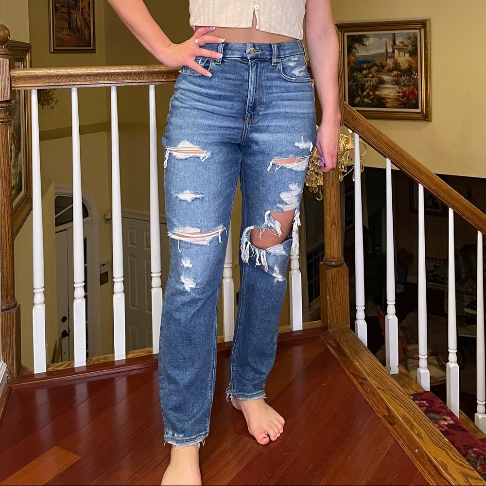 American Eagle High Rise Curvy Jeans